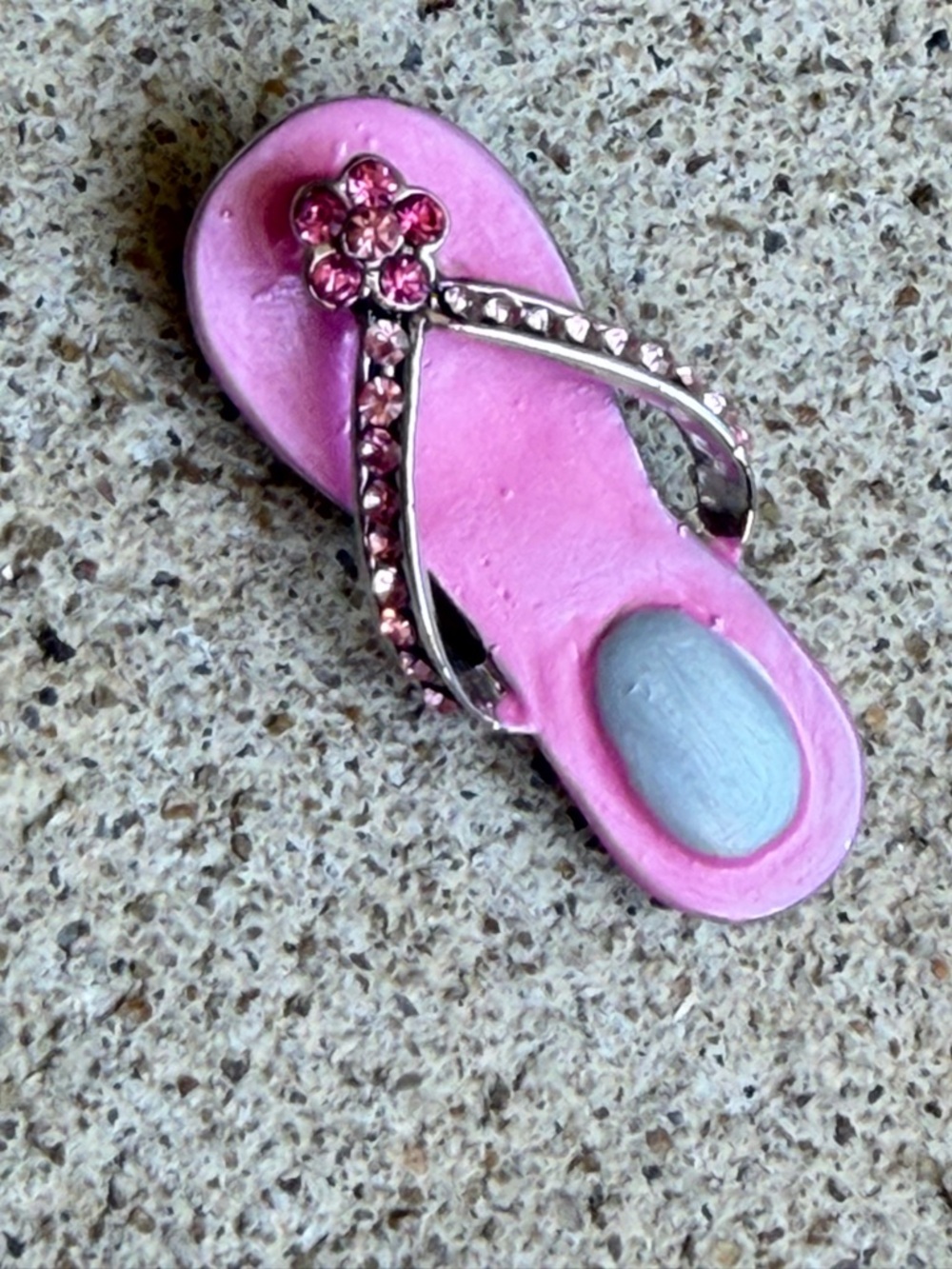Pink Rhinestone Flip Flop Brooch
